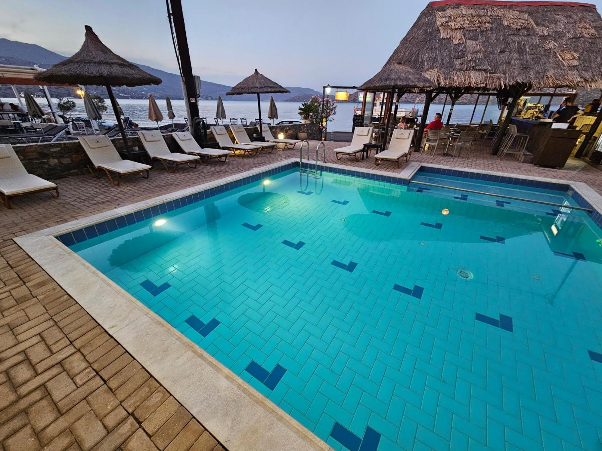 Elounda Sunrise Apartments Экстерьер фото